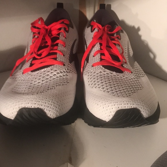 Meet your Posher, Robert - Picture 15 of 17